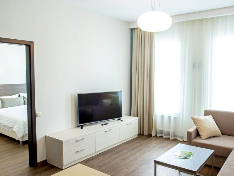 Ramada Hotel & Suites by Wyndham Novosibirsk Zhukovka