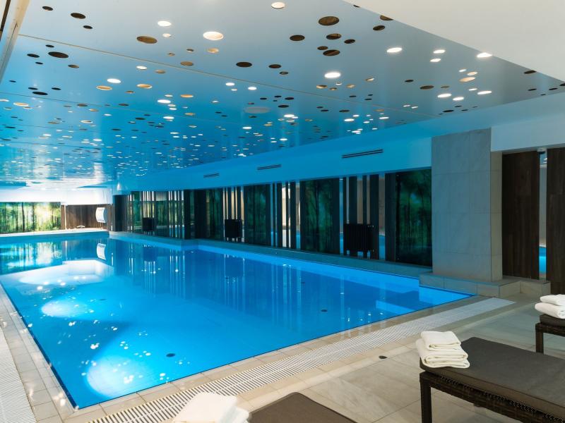 Ramada Hotel & Suites by Wyndham Novosibirsk Zhukovka