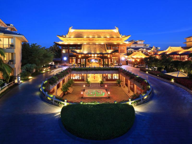 Swissotel & Grand Mercure Sanya Yalong Bay