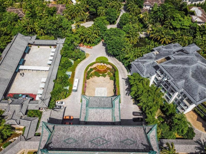 Swissotel & Grand Mercure Sanya Yalong Bay