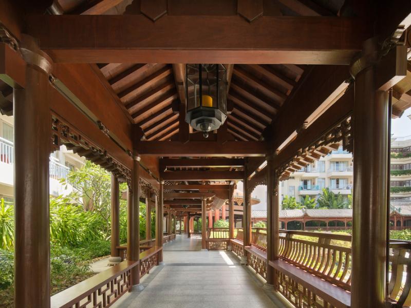 Swissotel & Grand Mercure Sanya Yalong Bay