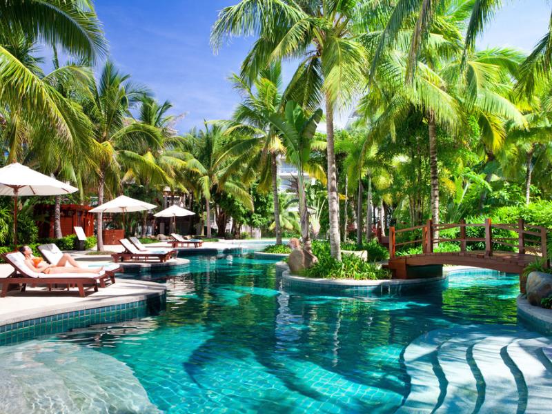 Swissotel & Grand Mercure Sanya Yalong Bay