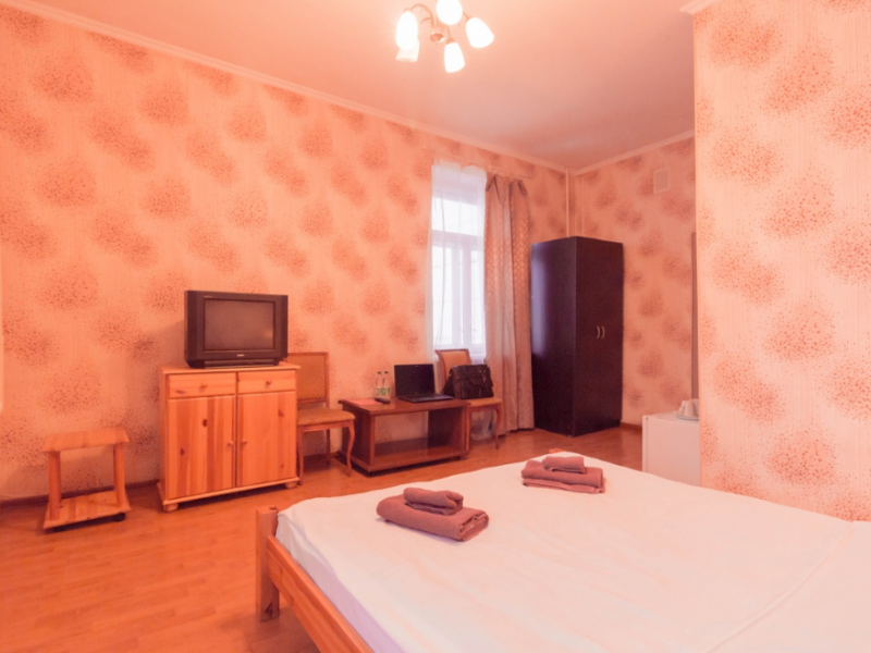 Парк-Отель Май