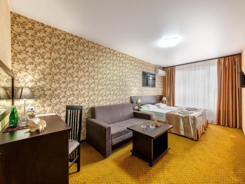 Отель Море (ул. Полевая)