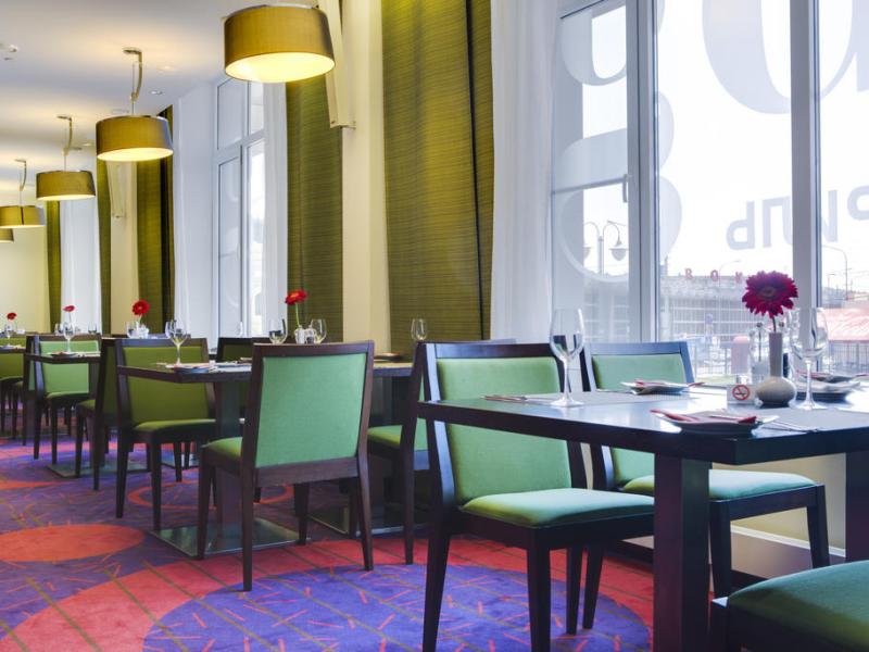 Cosmos Astrakhan Hotel