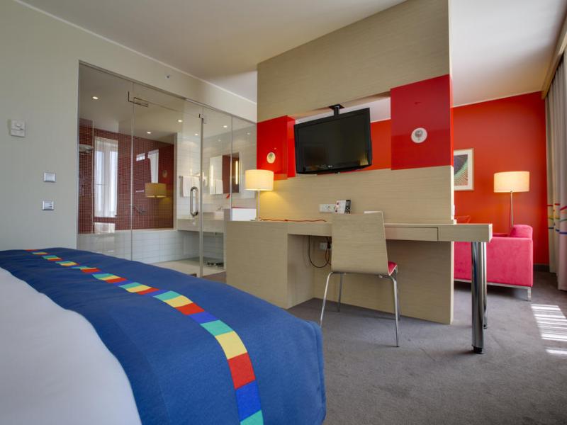 Cosmos Astrakhan Hotel