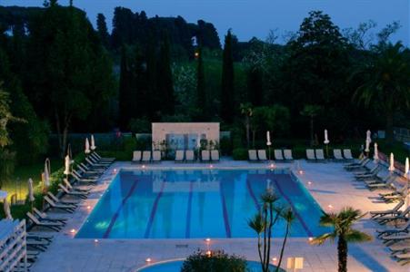 Crowne Plaza Hotel St Peter's