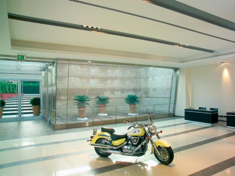 Crowne Plaza Hotel St Peter's