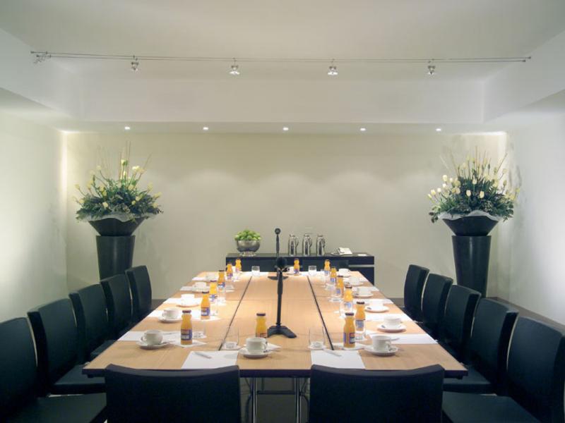 Crowne Plaza Hotel St Peter's