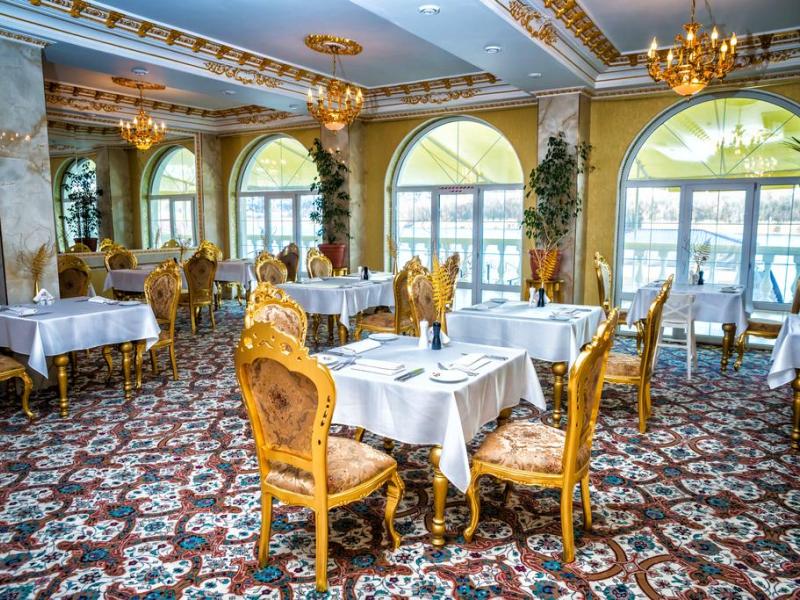 Петровский Причал Luxury Hotel&SPA