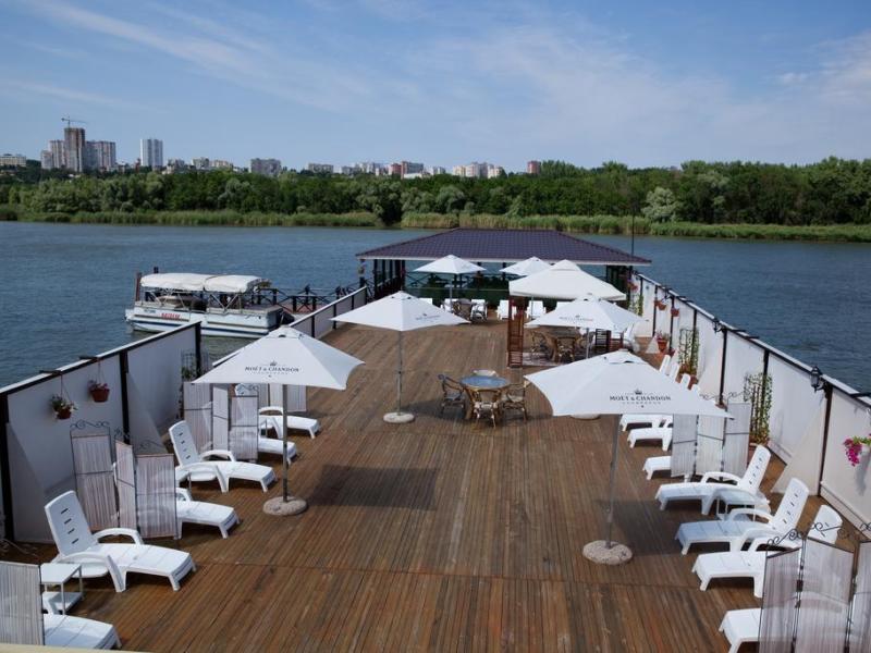 Петровский Причал Luxury Hotel&SPA