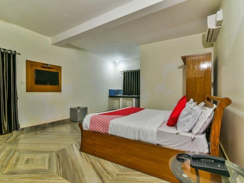 OYO 15487 Ashoka King