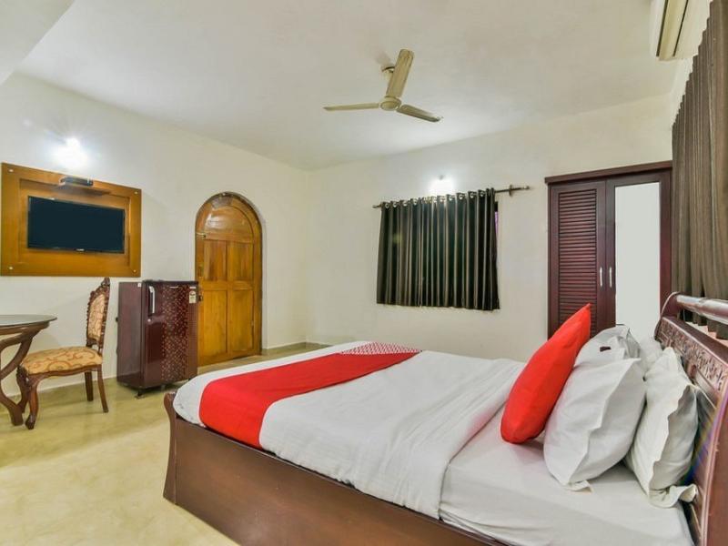 OYO 15487 Ashoka King