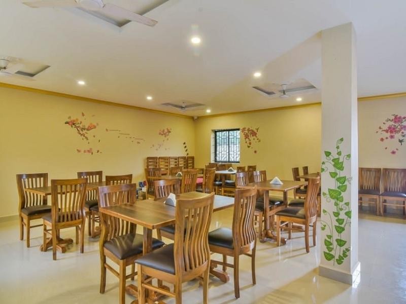 OYO 15487 Ashoka King