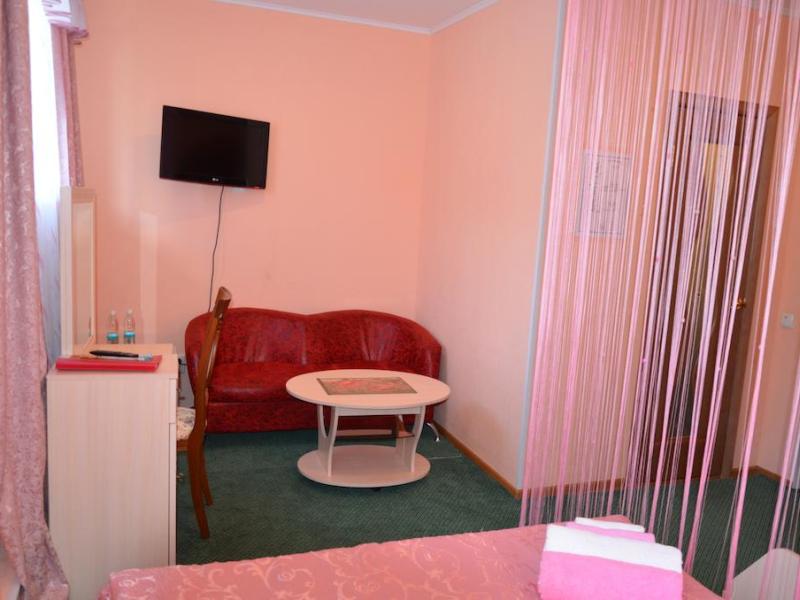 Гостиница Сад