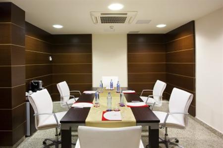 Crowne Plaza Madrid Airport