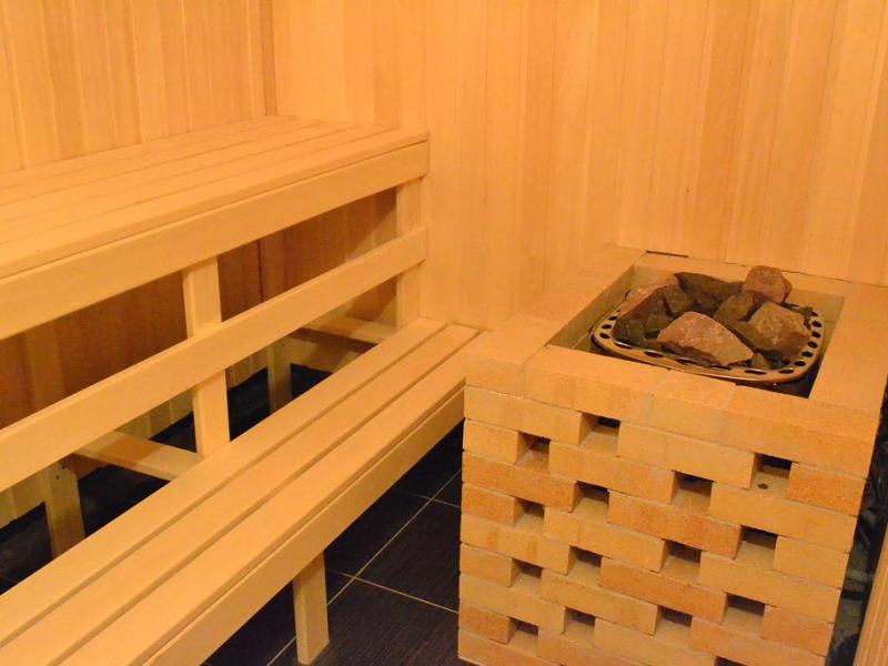 Frant Hotel на Нефтяном