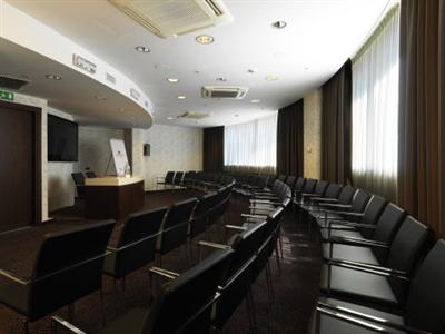 Crowne Plaza Milan Malpensa Airport Hotel