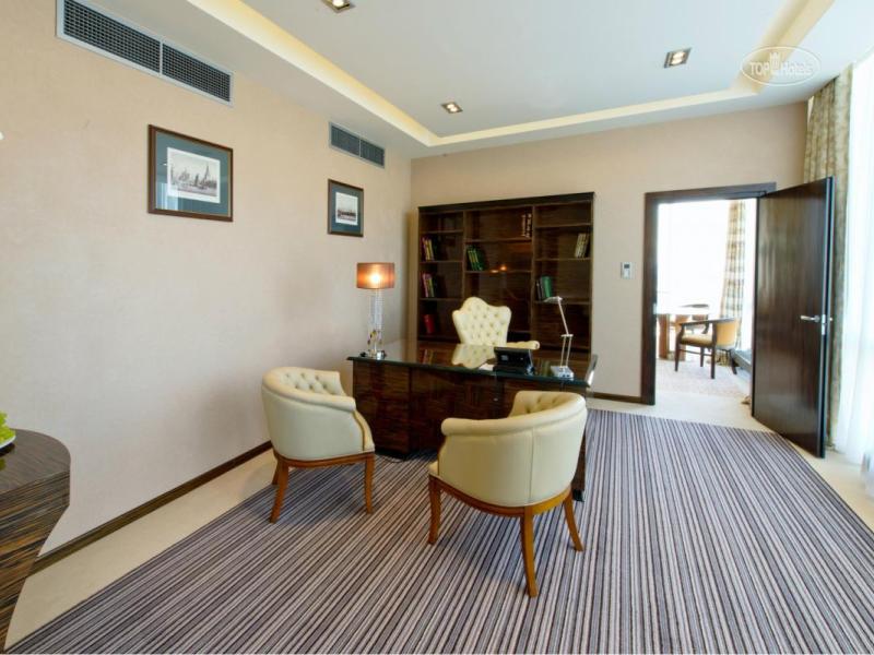 Plaza Garden Moscow WTC