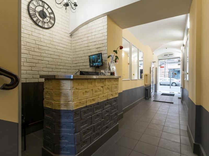 Samsonov Hotel on Goncharnaya 8