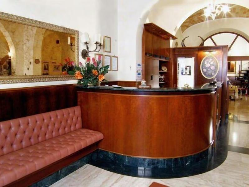 Hotel Assisi
