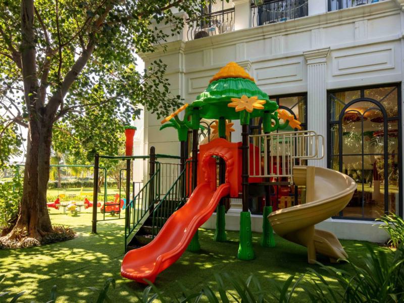 Melia Vinpearl Cam Ranh Beach Resort