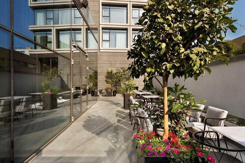 Publica Isrotel, Autograph Collection