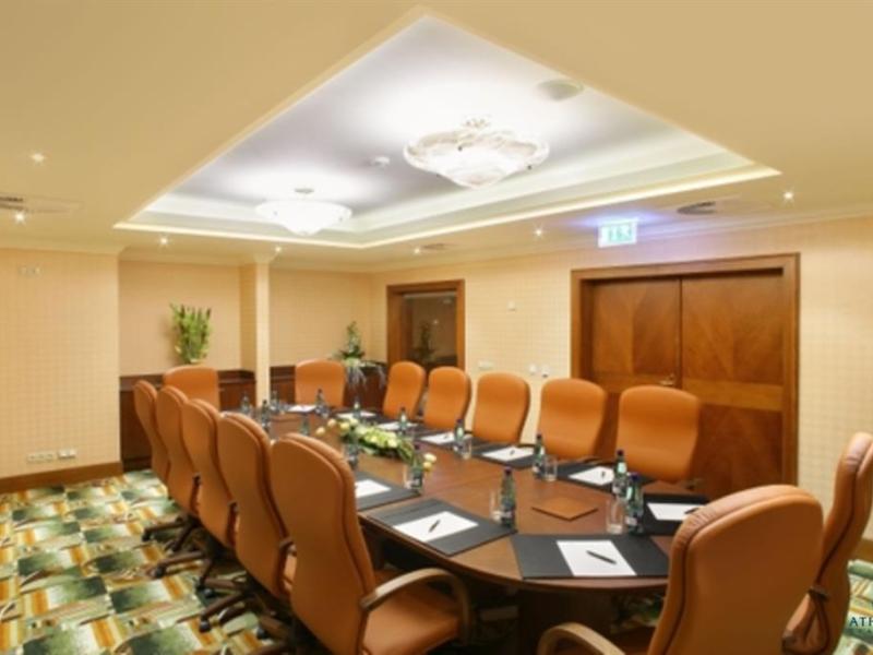 Lindner Prague Castle