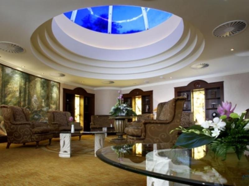 Lindner Prague Castle