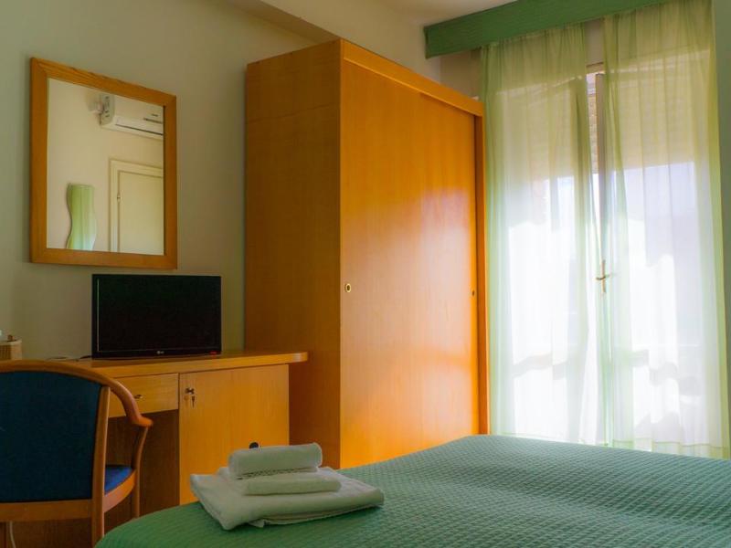 Piccolo Hotel