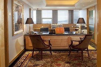 Отель Crowne Plaza Qingdao Китай, Циндао, фото 28