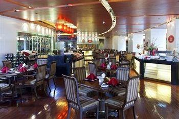 Отель Crowne Plaza Qingdao Китай, Циндао, фото 34