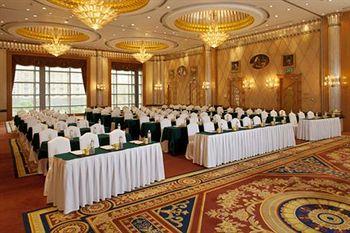 Отель Crowne Plaza Qingdao Китай, Циндао, фото 38
