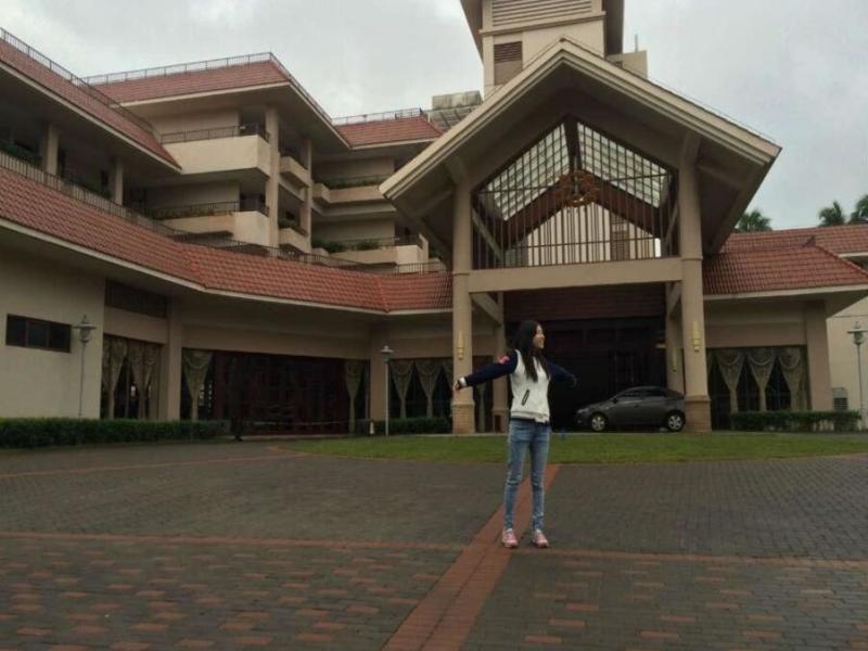 Coconut Grove Herton Seaview Hotel