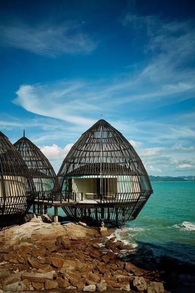 The Ritz-Carlton