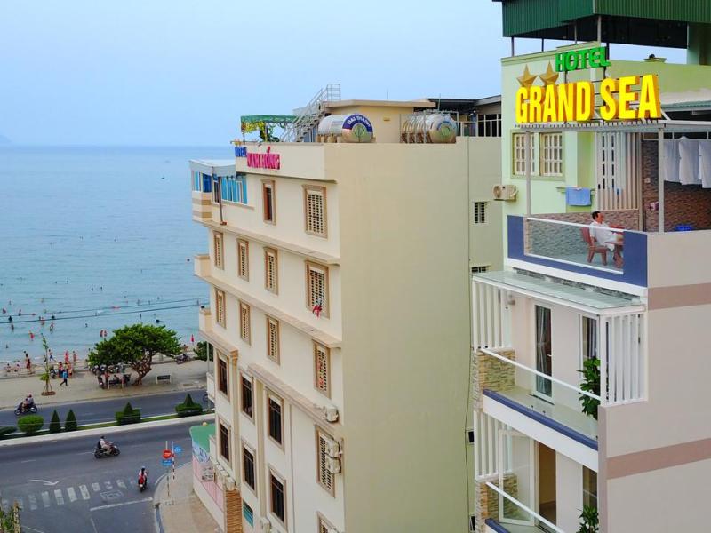 Grand Sea Hotel