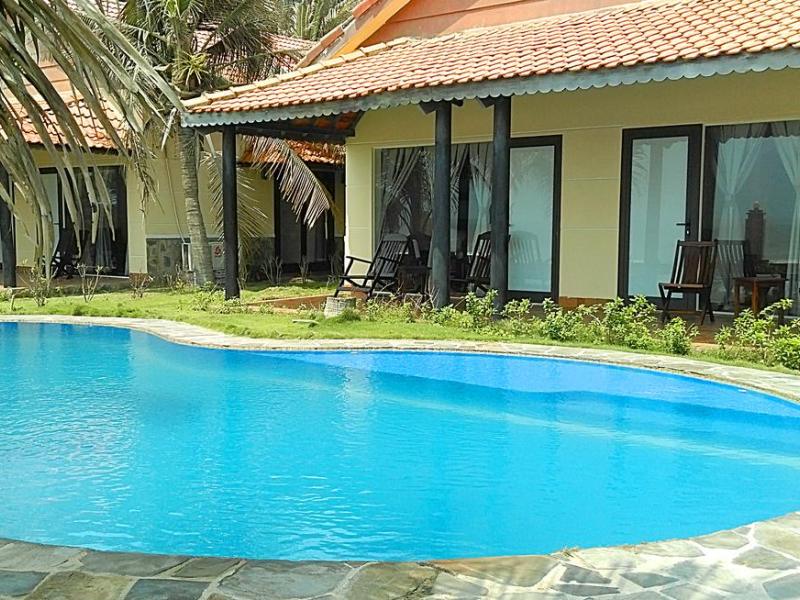 Golden Peak Resort & Spa