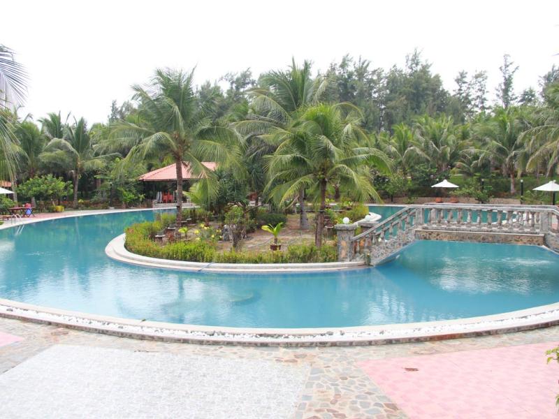 Golden Peak Resort & Spa