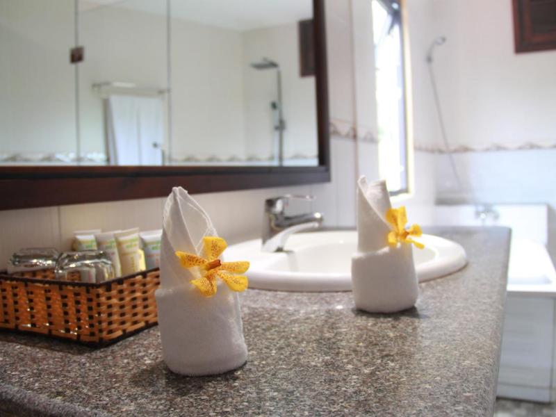 Golden Peak Resort & Spa