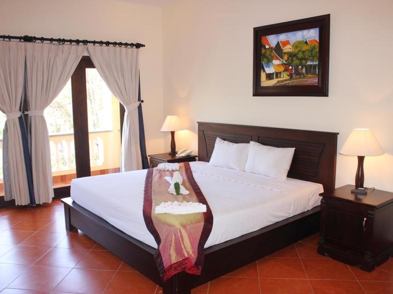 Golden Peak Resort & Spa