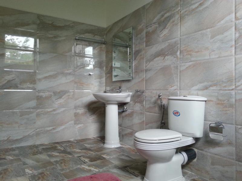 Coral Palm Villa & Apartment