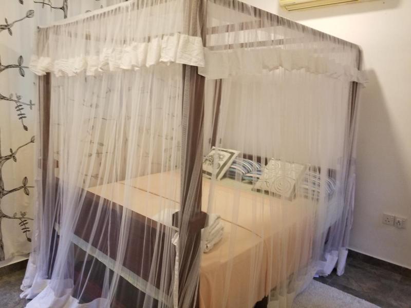 Coral Palm Villa & Apartment