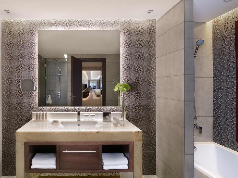 Radisson Blu Hotel Dubai Waterfront