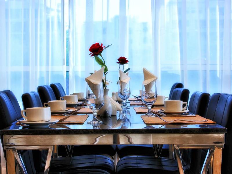 Paragon Hotel Apartments