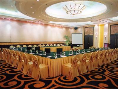 Crowne Plaza Shanghai
