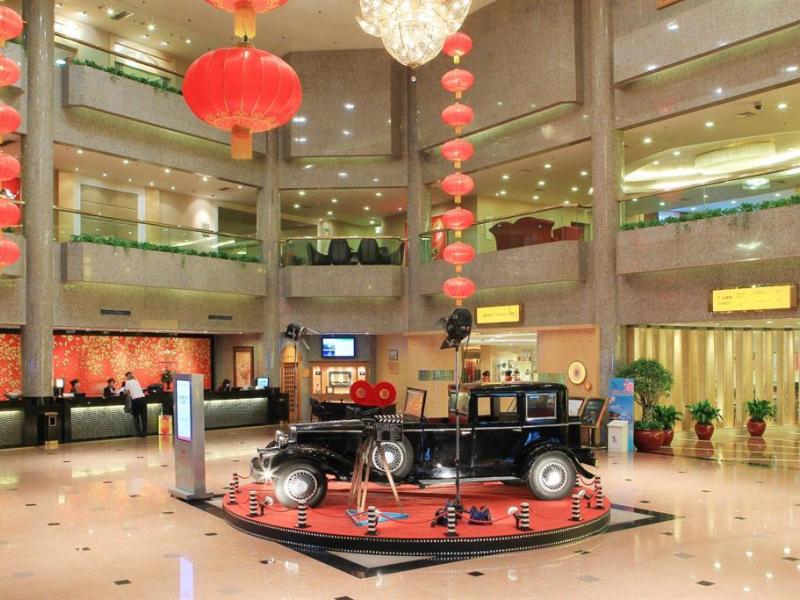 Crowne Plaza Shanghai