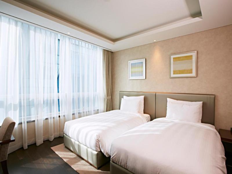 Lotte City Hotel Myeongdong