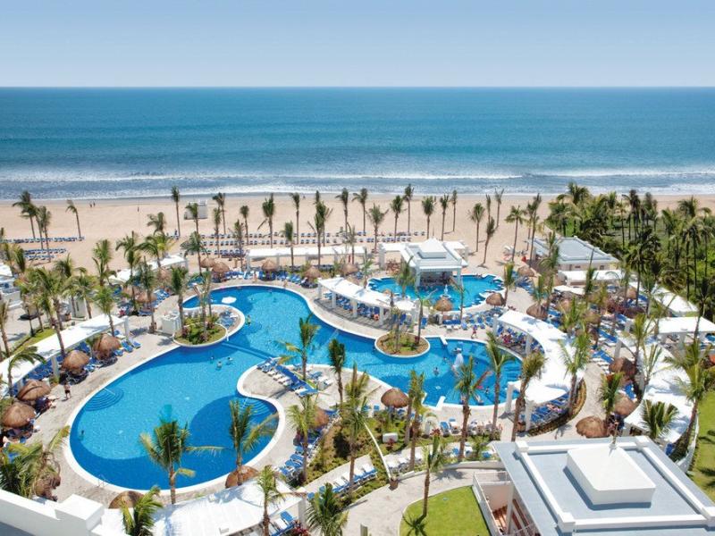 Riu Emerald Bay