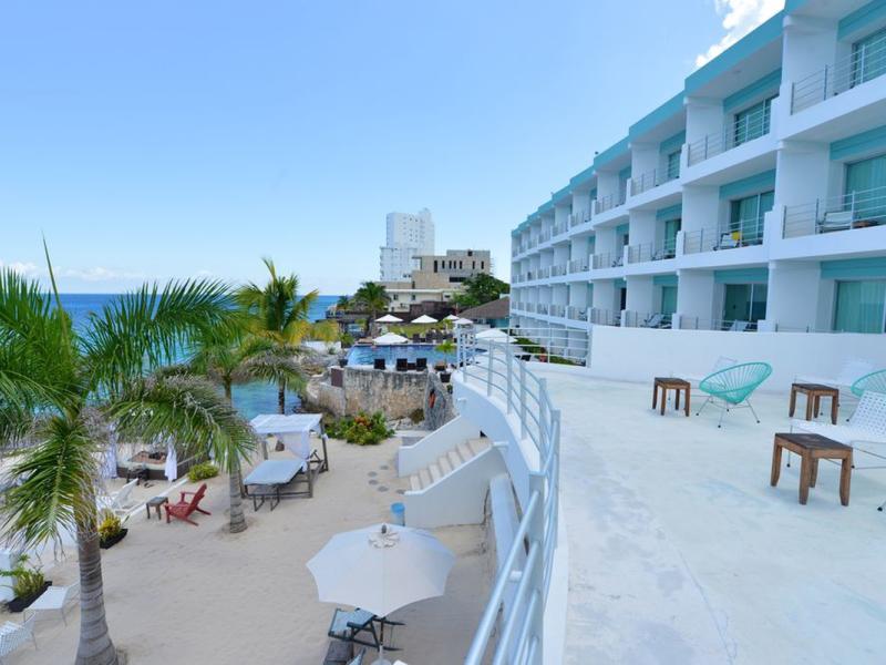 Hotel B Cozumel