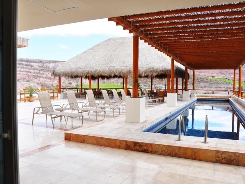 CostaBaja Resort & Spa